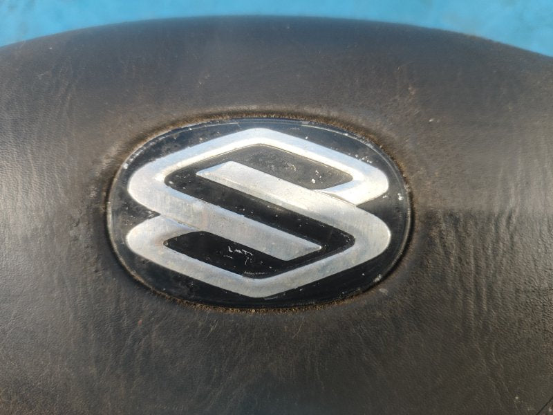 Suzuki Grand Vitara XL-7 01-06 steering wheel airbag