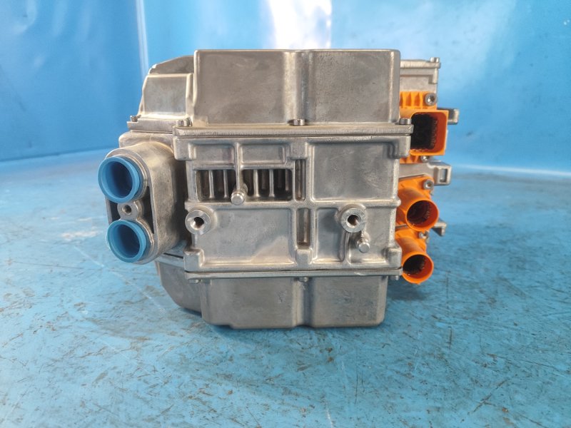 Voltage converter BMW XM (G09) 23- 2023