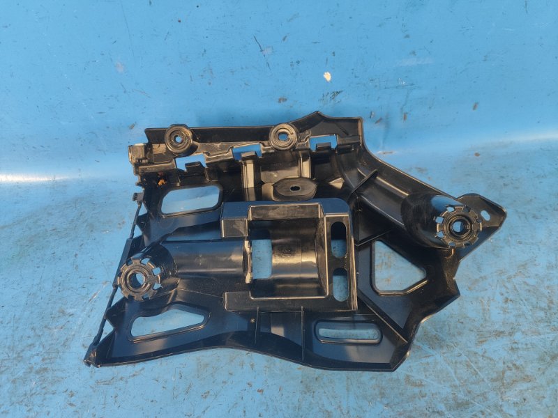 Rear bumper bracket BMW XM (G09) 23- 2023 Right