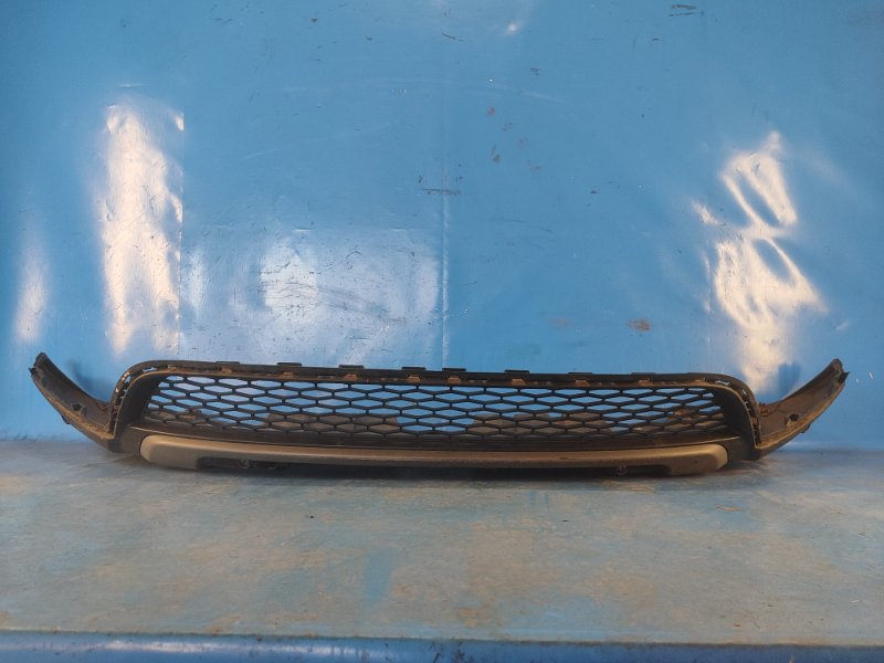 Front bumper LAND ROVER DISCOVERY Sport 15-19