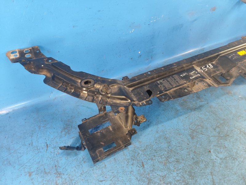 Front upper panel LAND ROVER DISCOVERY Sport 15-19