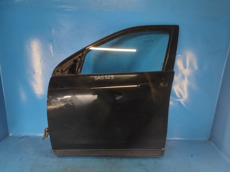 Door LAND ROVER DISCOVERY Sport 15-19 Left. Front.