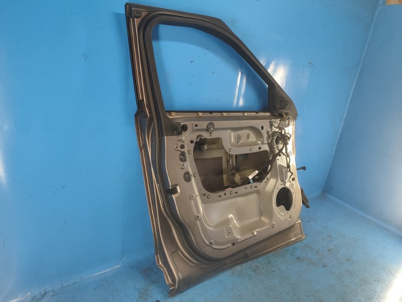 Door LAND ROVER EVOQUE 19- Left. Front.