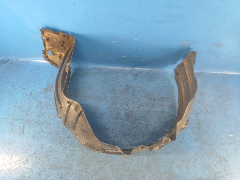 LEXUS LBX 23-Left fender liner Before.