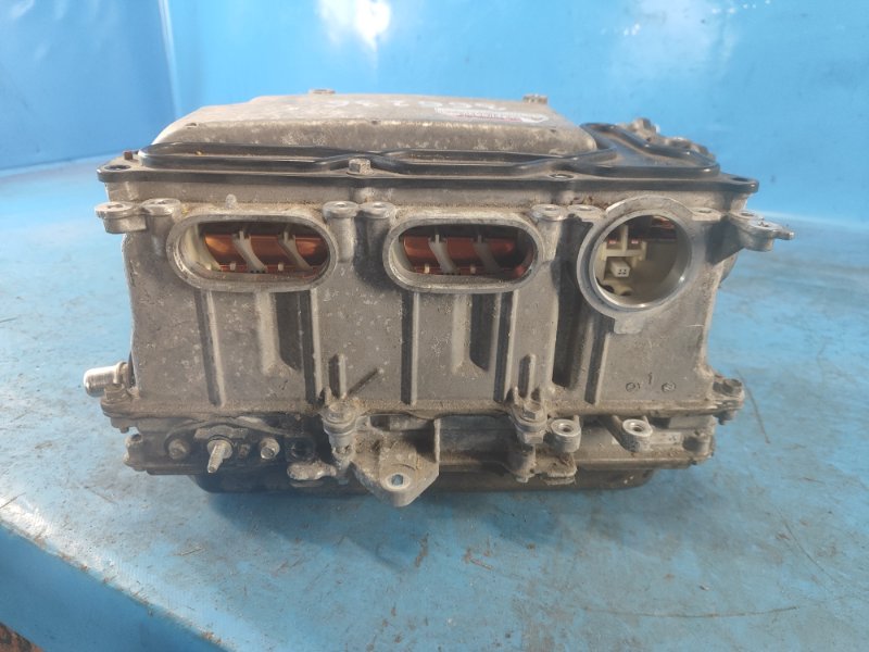 Toyota Prius inverter - 30 09-17