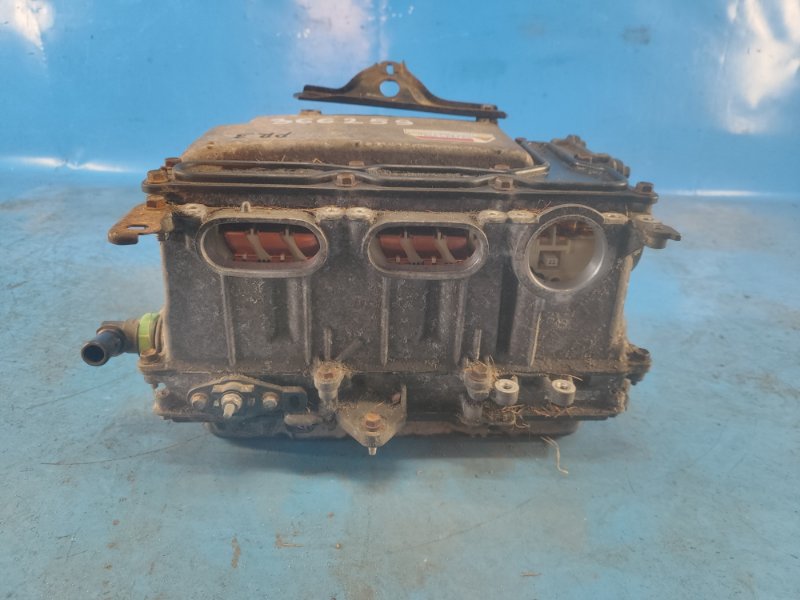 Toyota Prius inverter - 30 09-17