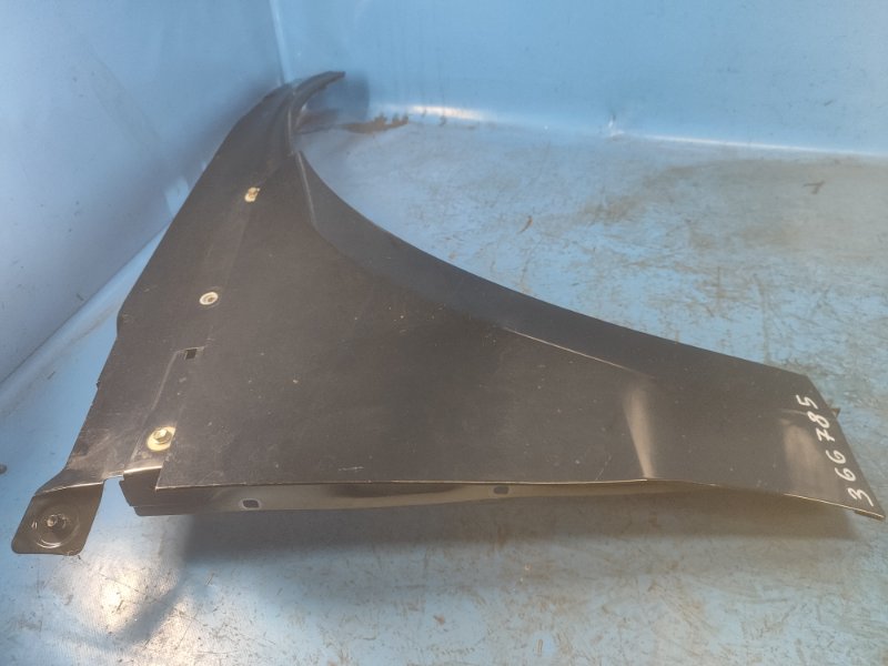 Front wing PORSCHE MACAN 18-22 Right.