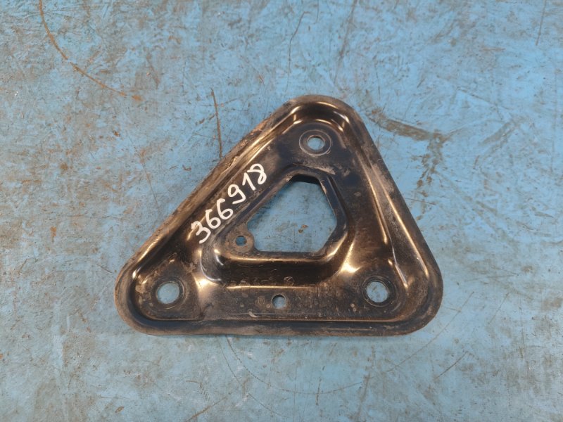 Suspension beam mount NISSAN X-TRAIL/ROGUE T33 20- 2021 Right.
