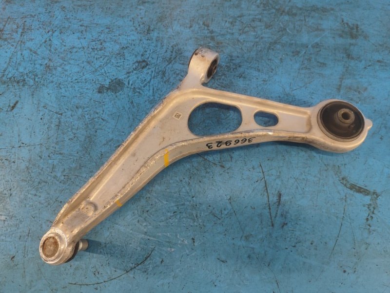 Image alt