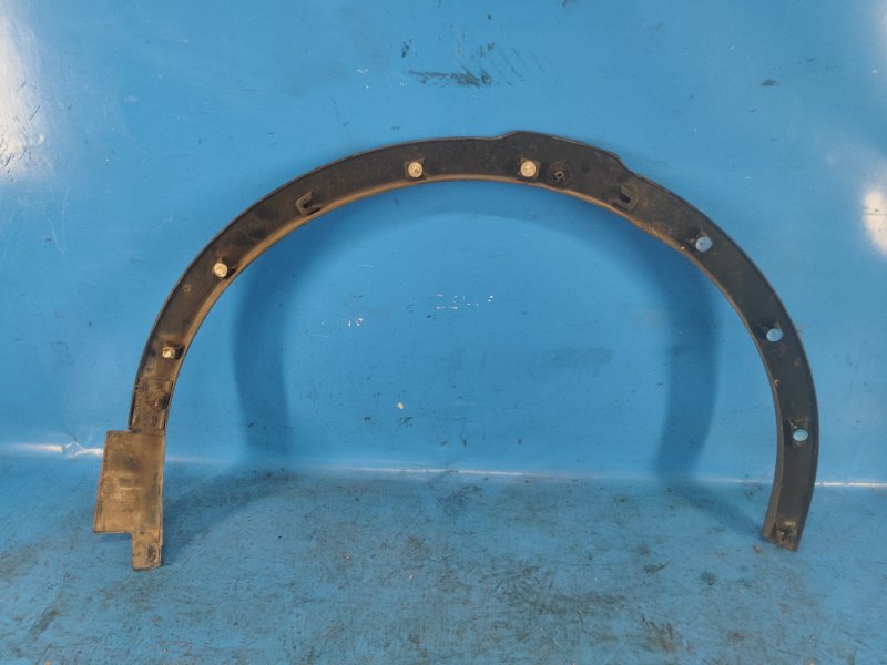 Fender lining (arch extension) LAND ROVER DISCOVERY Sport 15-19 Left. Front.