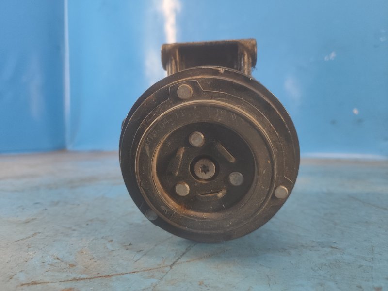 Air conditioning compressor SSANGYONG TIVOLI 15-19