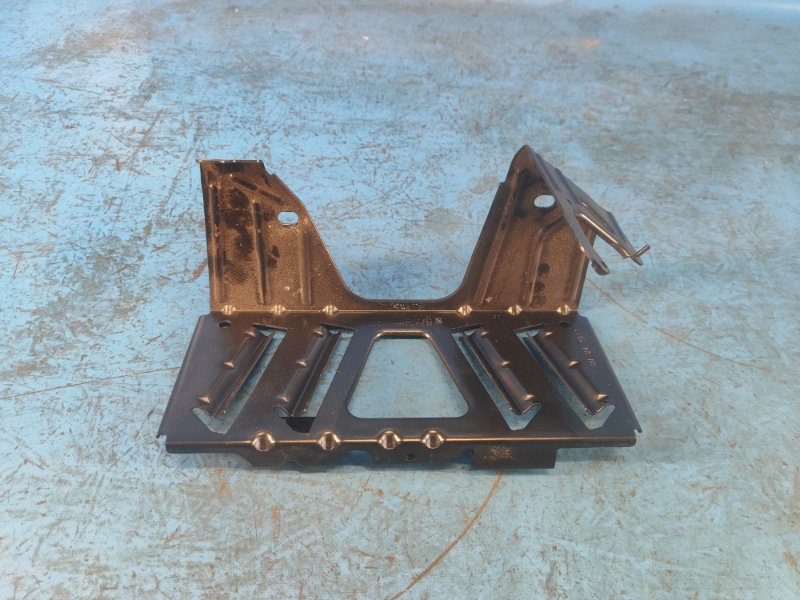 Bracket BMW 6 SERIES (F13) 12-18
