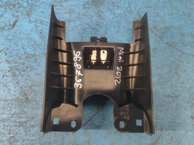 USB Connector MINI Cooper S R56 06-14