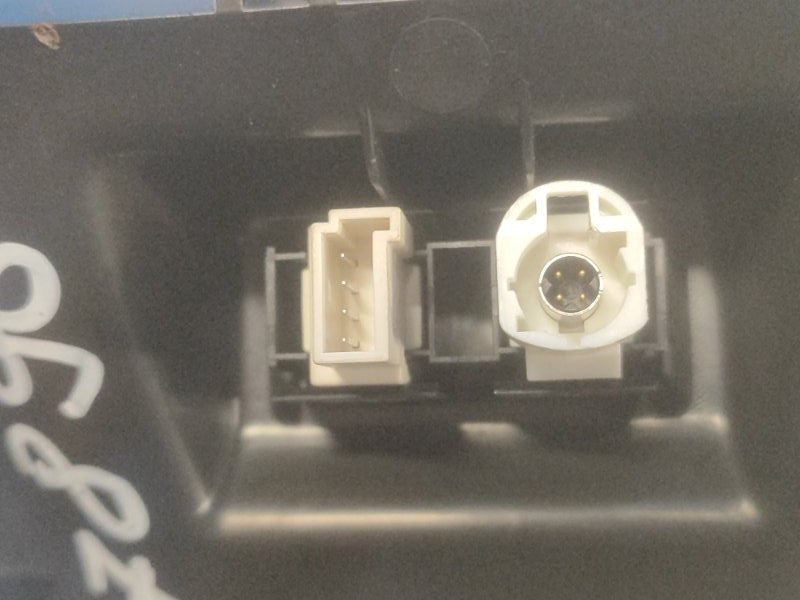 USB Connector MINI Cooper S R56 06-14