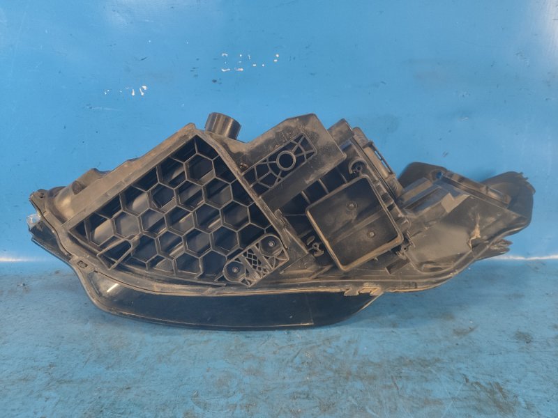 Headlight LAND ROVER DISCOVERY Sport 15-19 Right. Before.