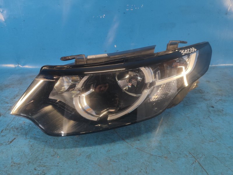 Headlight LAND ROVER DISCOVERY Sport 15-19 Left. Before.