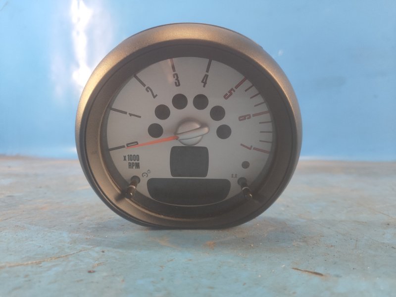 MINI Cooper S R56 06-14 instrument panel