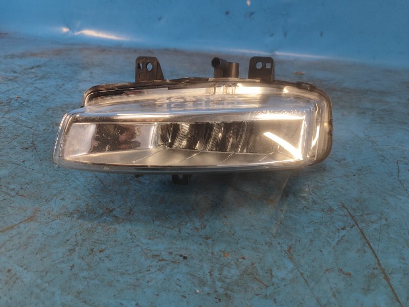 Fog light LAND ROVER DISCOVERY Sport 15-19 Lev.