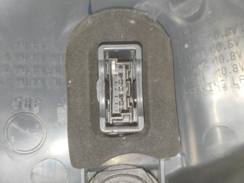 External light BMW 6 SERIES (F13) 12-18 Left.