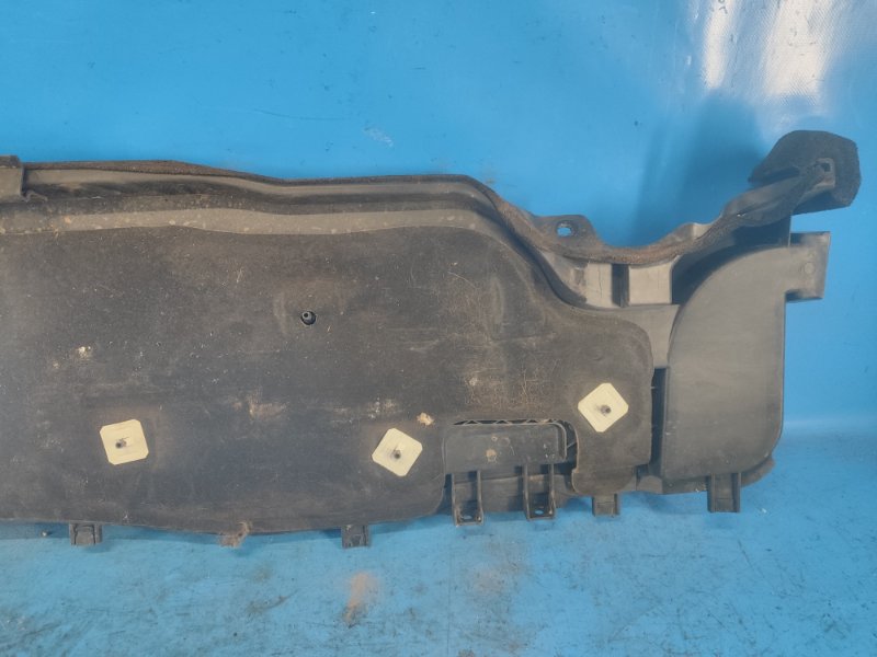 Ford Escape 12-19 wiper mechanism pan