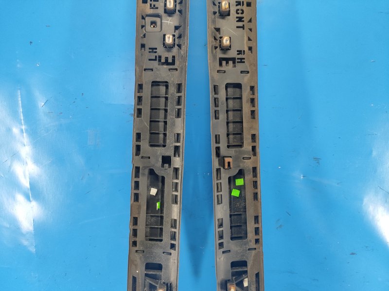 Subaru Outback Roof Rails 09-14 BR 2010
