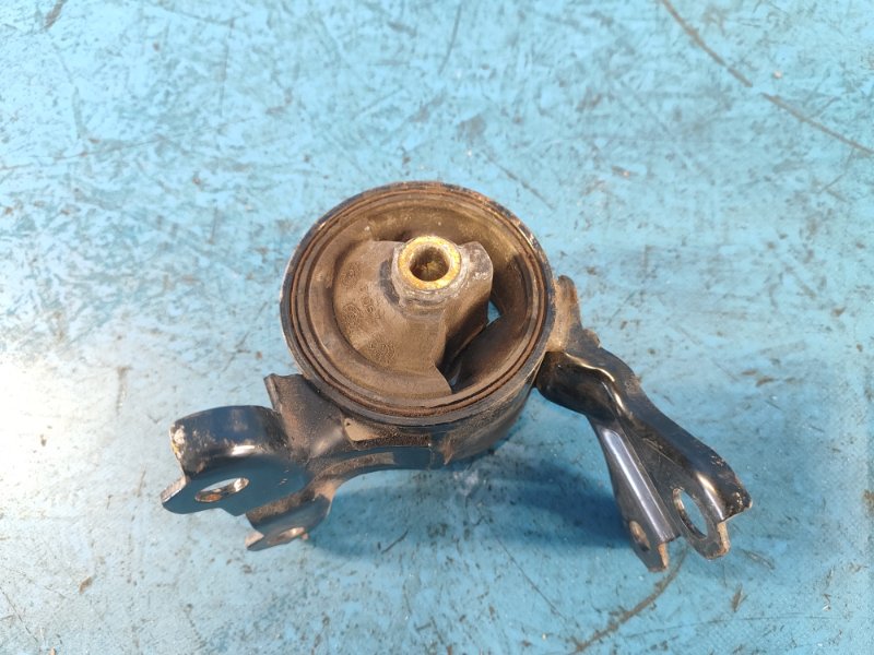 Engine Mount for the 2014 Jeep Patriot 10-17