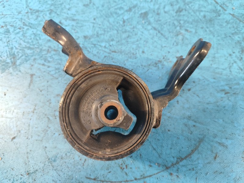 Engine Mount for the 2014 Jeep Patriot 10-17