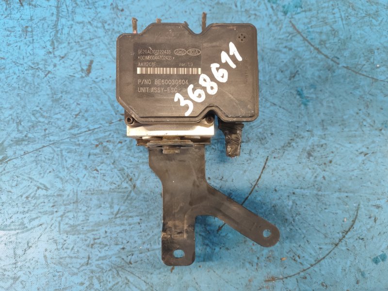 ABS unit Hyundai Veloster 11-18 2012