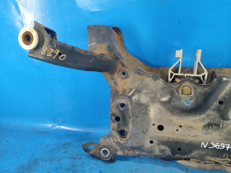 Front suspension beam FORD FOCUS 10-18 2017