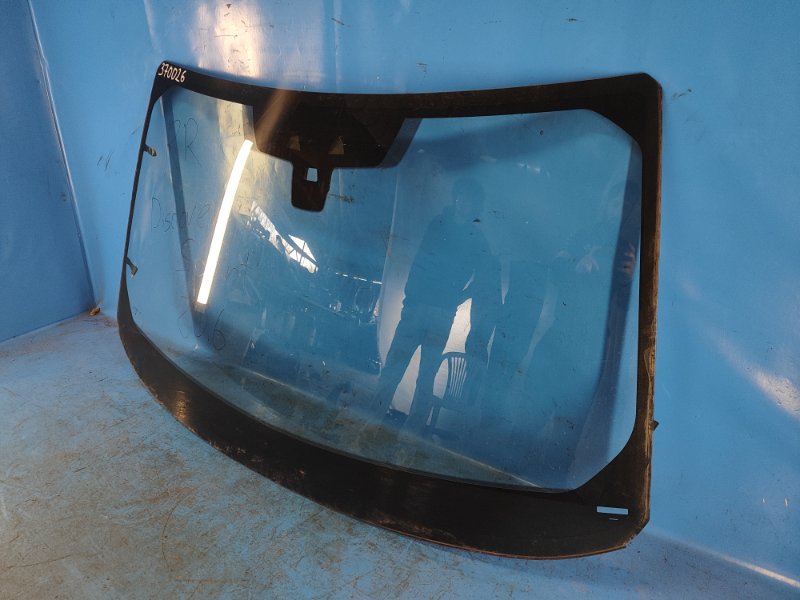 Windshield LAND ROVER DISCOVERY Sport 15-19 2016