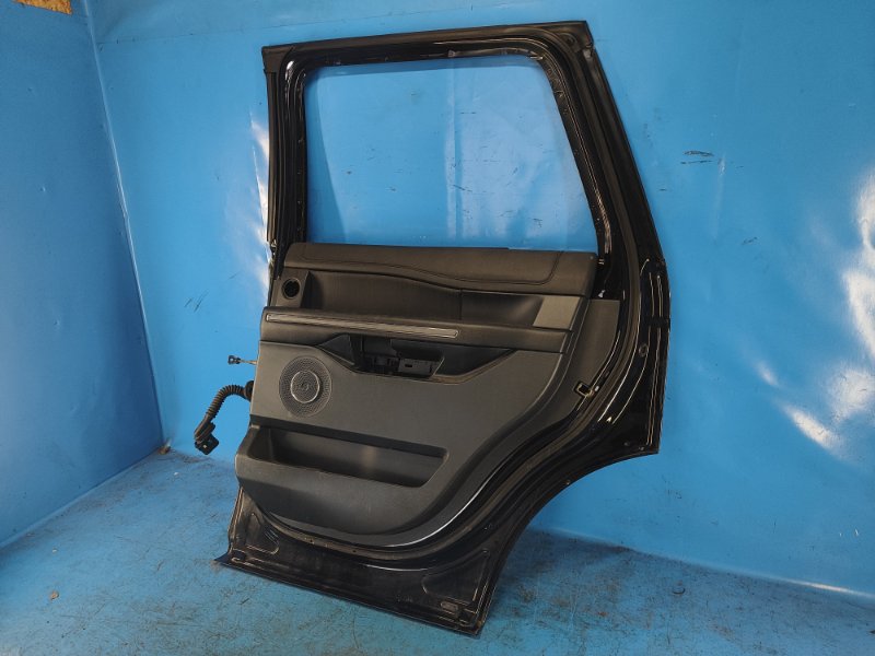 Door FORD EXPEDITION 17- 2018 Rear Right