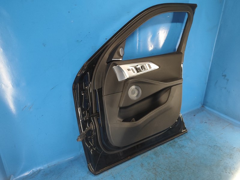 Door BMW XM (G09) 23- 2023 Front Right