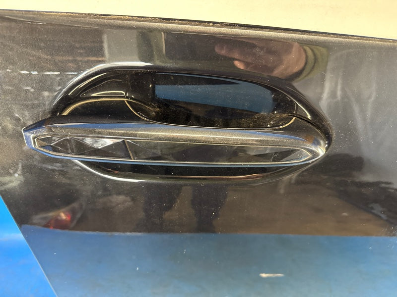 Door BMW XM (G09) 23- 2023 Front Right
