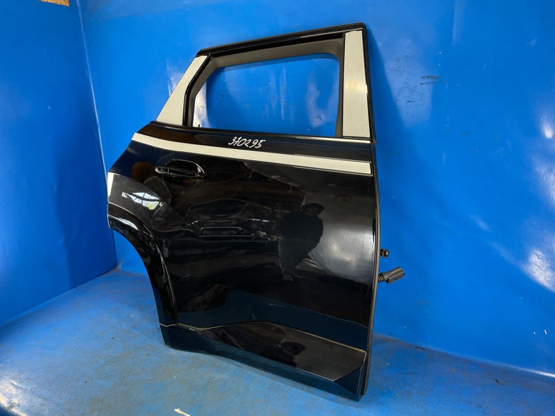 Door BMW XM (G09) 23- 2023 Rear Right