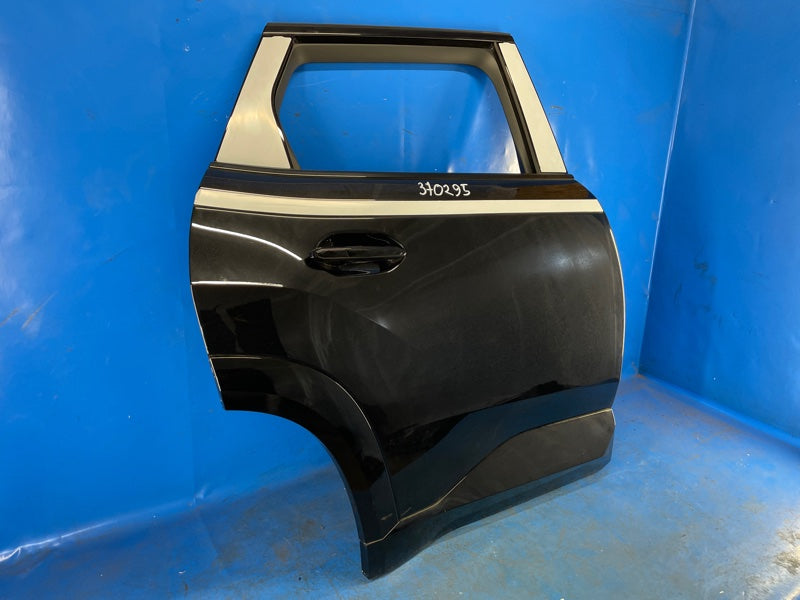 Door BMW XM (G09) 23- 2023 Rear Right