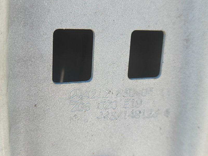 Central pillar of the body MERCEDES E-CLASS W212 09-16 2009-2016 Right
