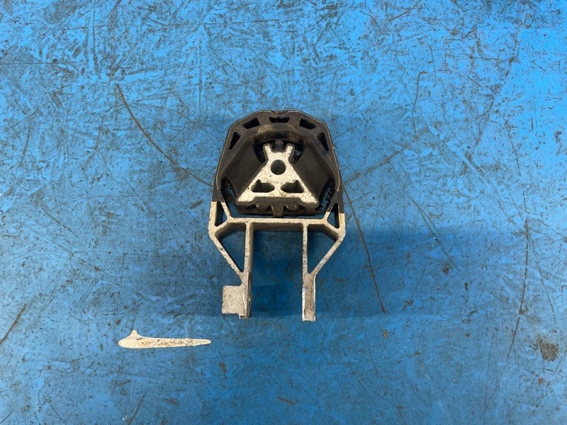 Lower engine mount FORD ESCAPE 12-19 2018