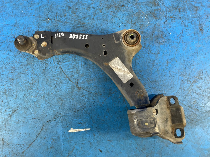 Lower front suspension arm VOLVO XC70 07-16 Left