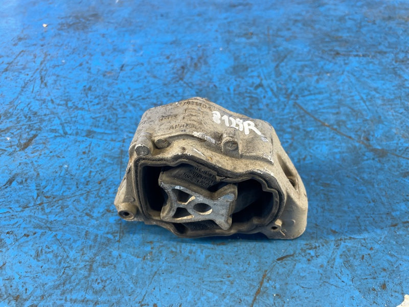 Engine mount VOLVO XC70 07-16 Right