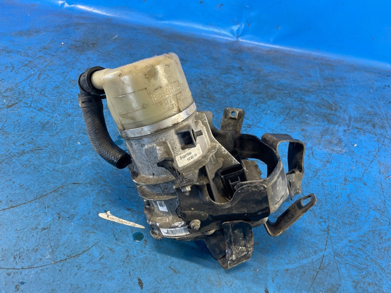 Power steering pump VOLVO XC70 07-16