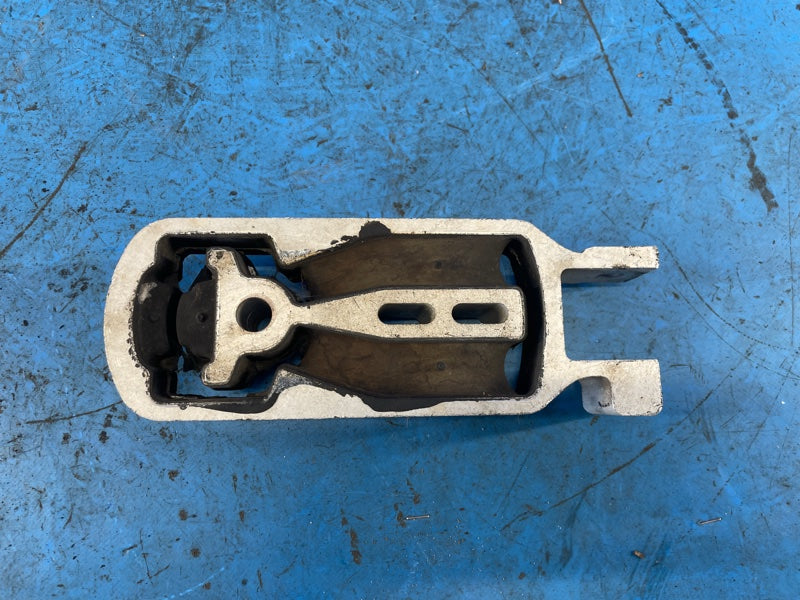 Lower engine mount FORD FUSION 14- 2019