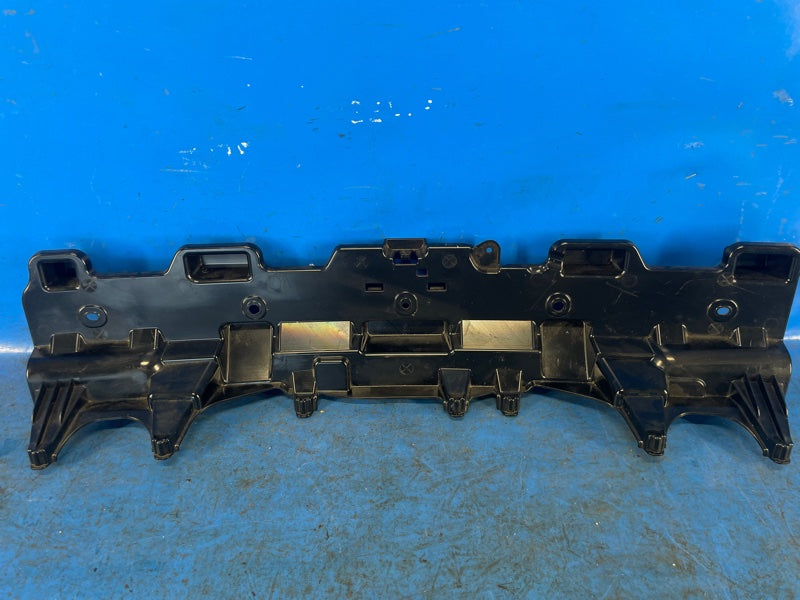 Rear bumper bracket BMW XM (G09) 23- 2023