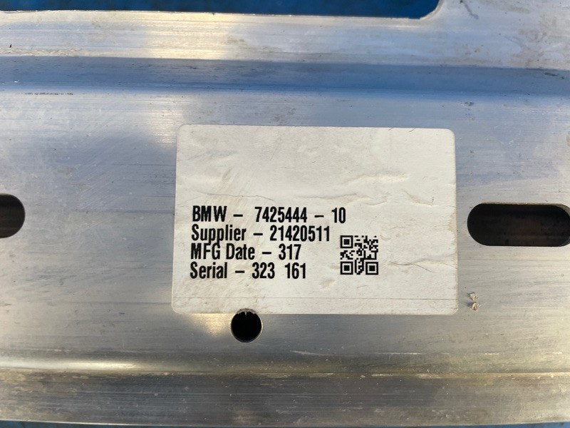 Rear bumper reinforcement BMW XM (G09) 23- 2023