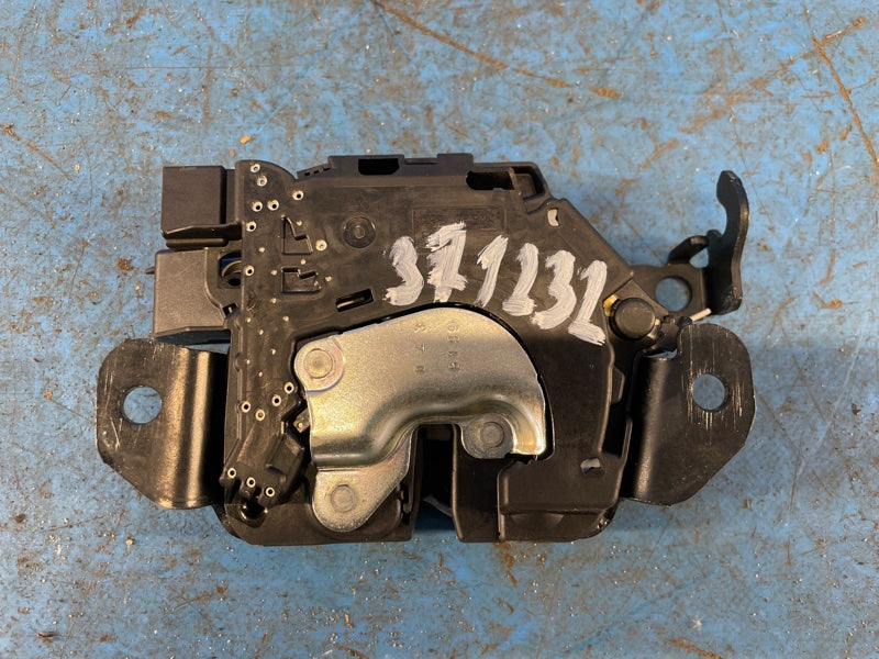 Trunk lid lock BMW XM (G09) 23- 2023