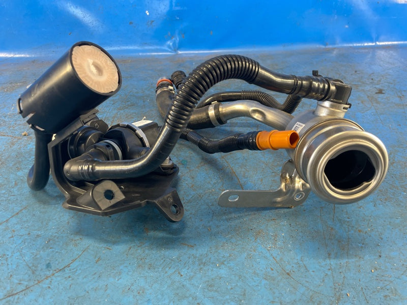 Fuel filler neck BMW XM (G09) 23- 2023