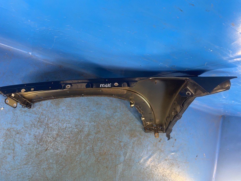 Front wing BMW XM (G09) 23- 2023 Right