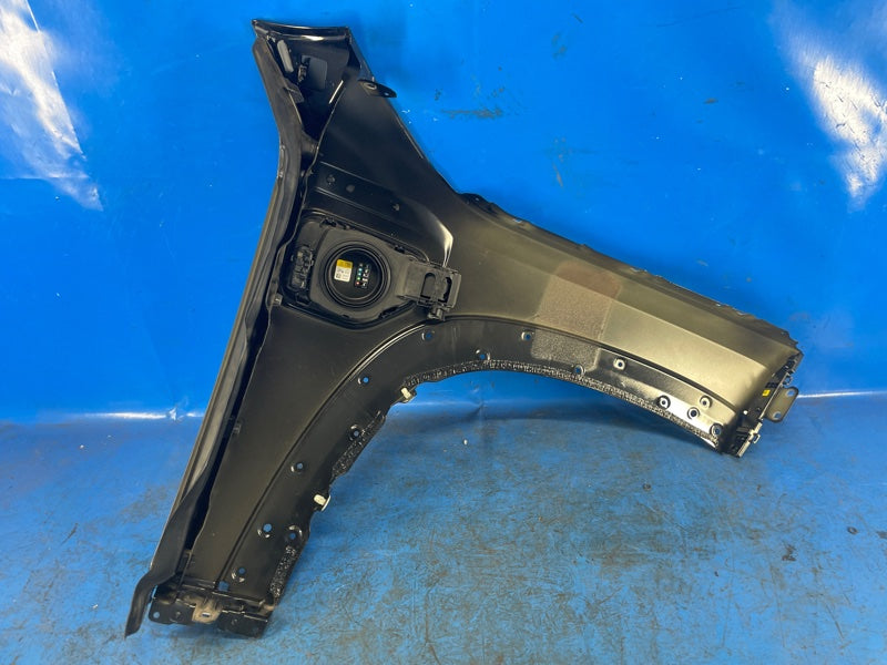 Front wing BMW XM (G09) 23- 2023 Left