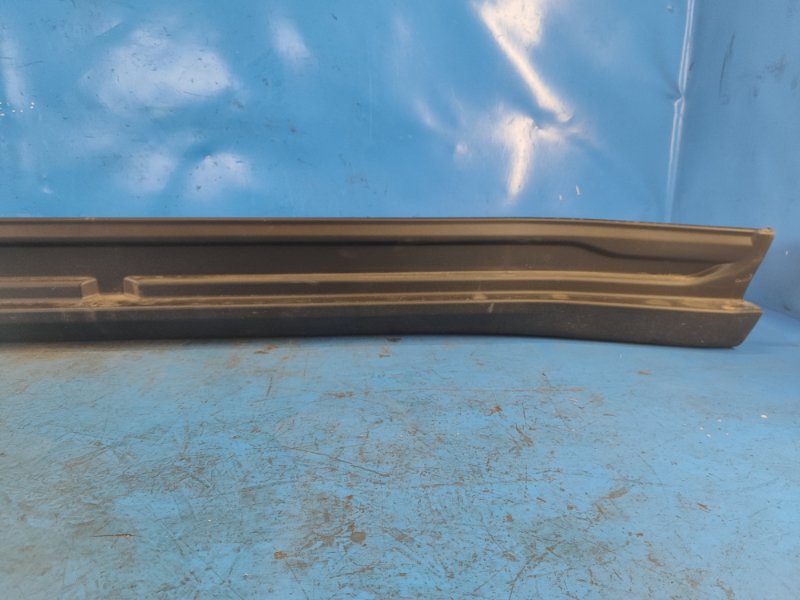 External threshold trim BMW XM (G09) 23- 2023 Left
