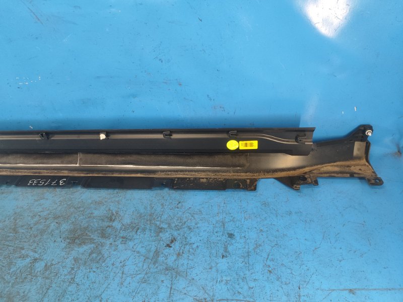 External threshold trim BMW XM (G09) 23- 2023 Left