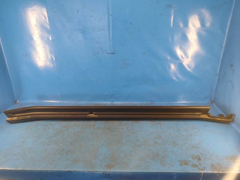 External threshold trim BMW XM (G09) 23- 2023 Right